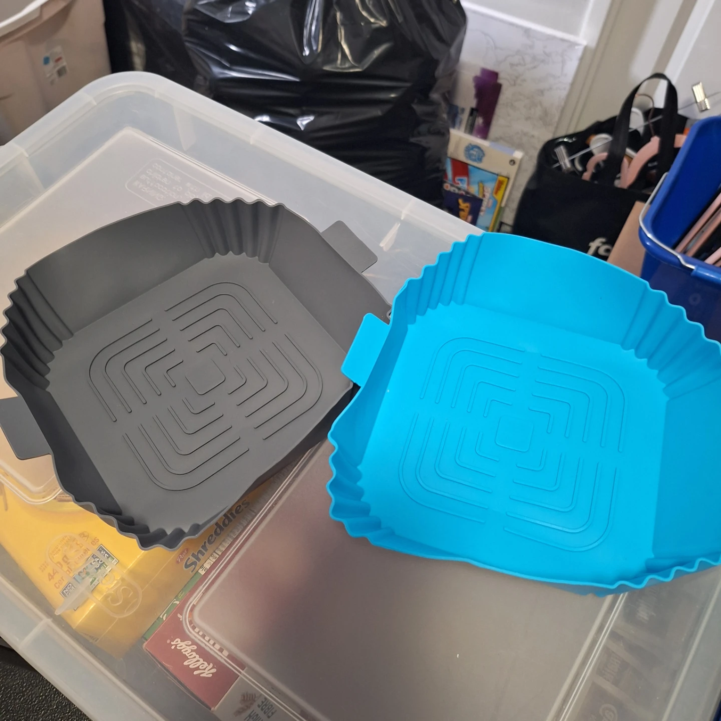 2 Silicone Air Fryer Liners - Blue and Grey