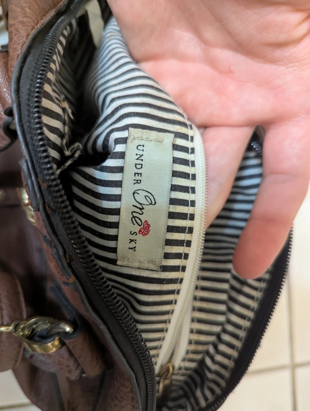 Under One Sky Purse - photo 2