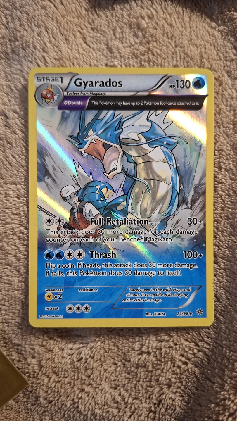 Gyarados 21/98 Holo Pokemon Trading Card