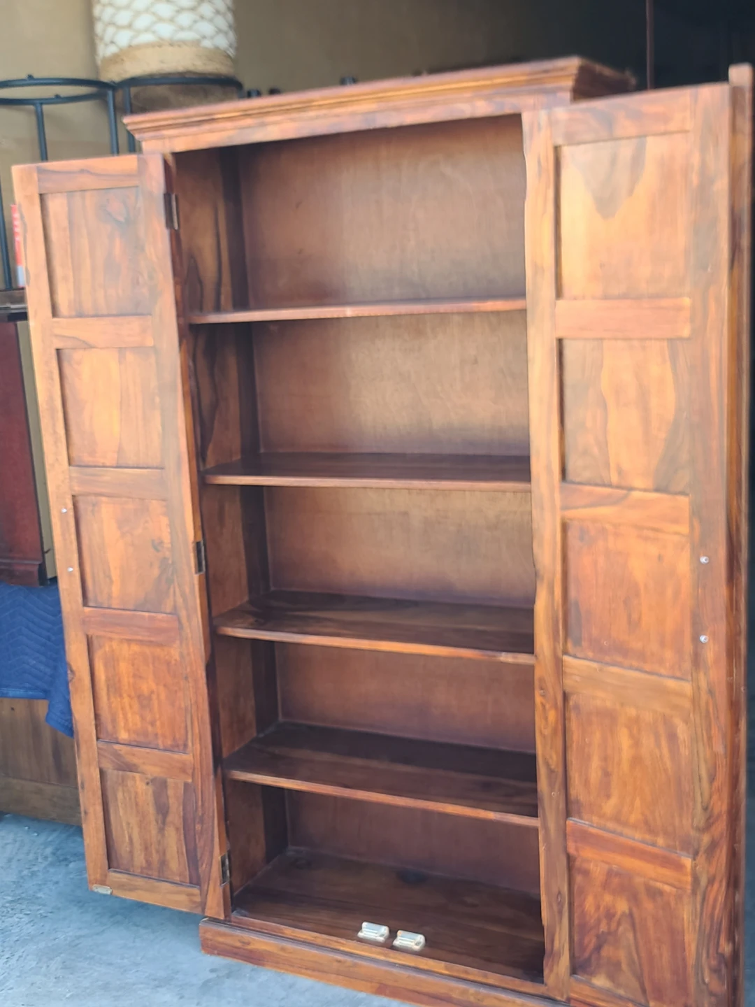 Solid Wood Rustic Armoire / Wardrobe Cabinet - photo 3