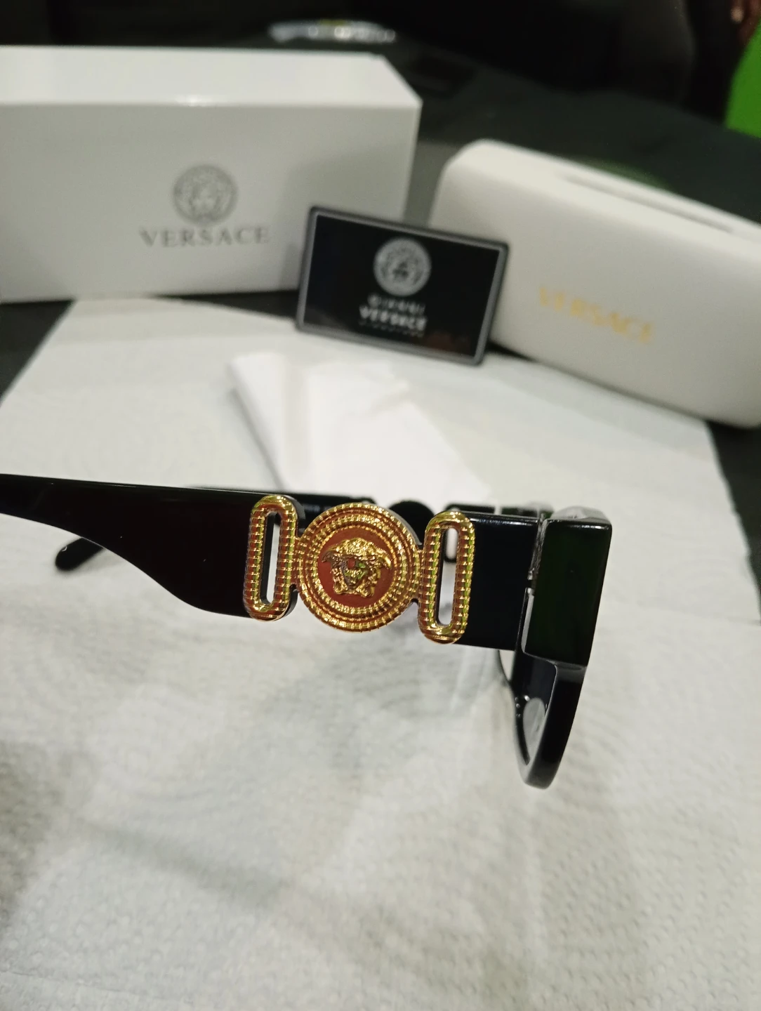 Versace Sunglasses unisex - photo 3