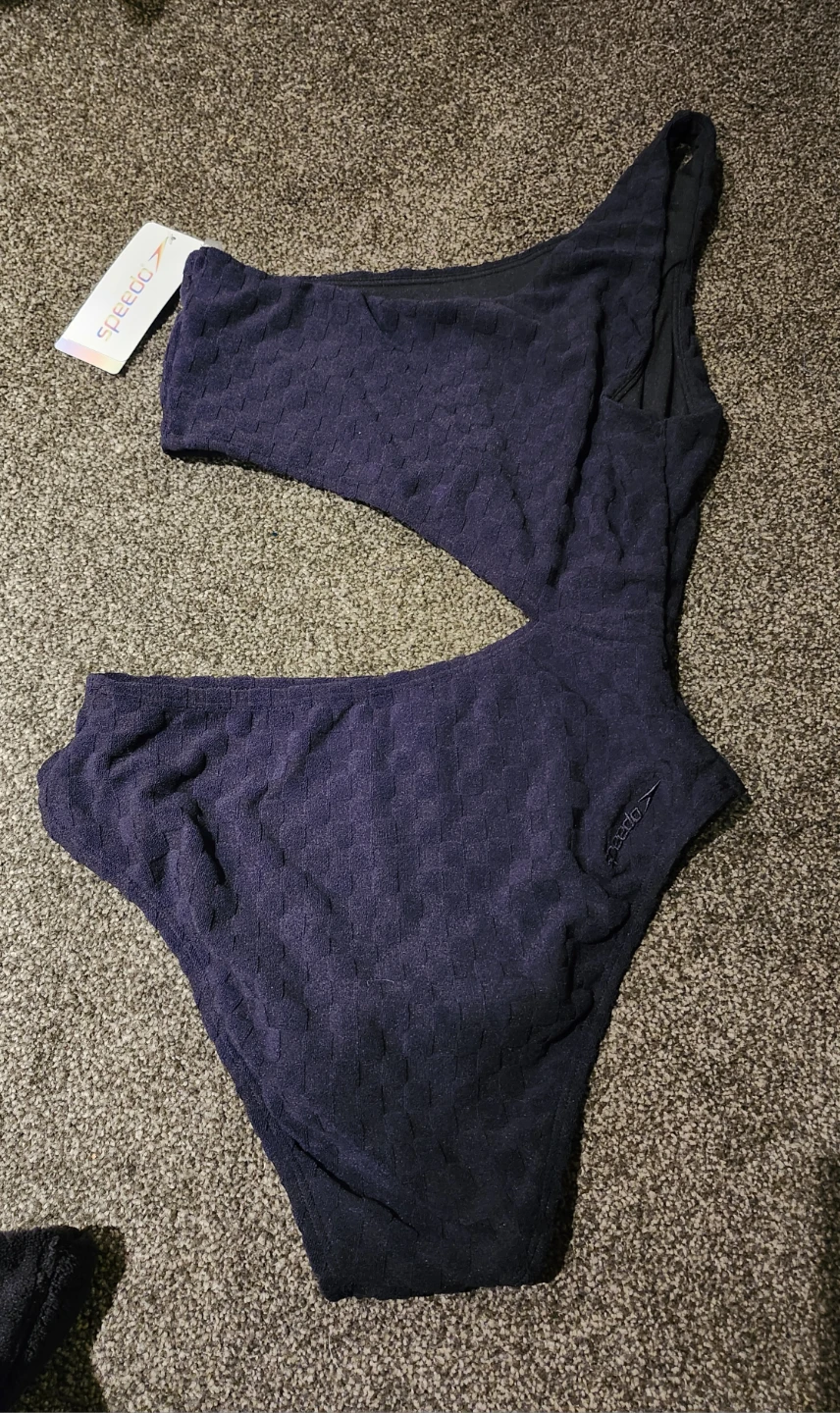 New Speedo One-Piece Cutout Swimsuit - Small 🏈 - photo 4