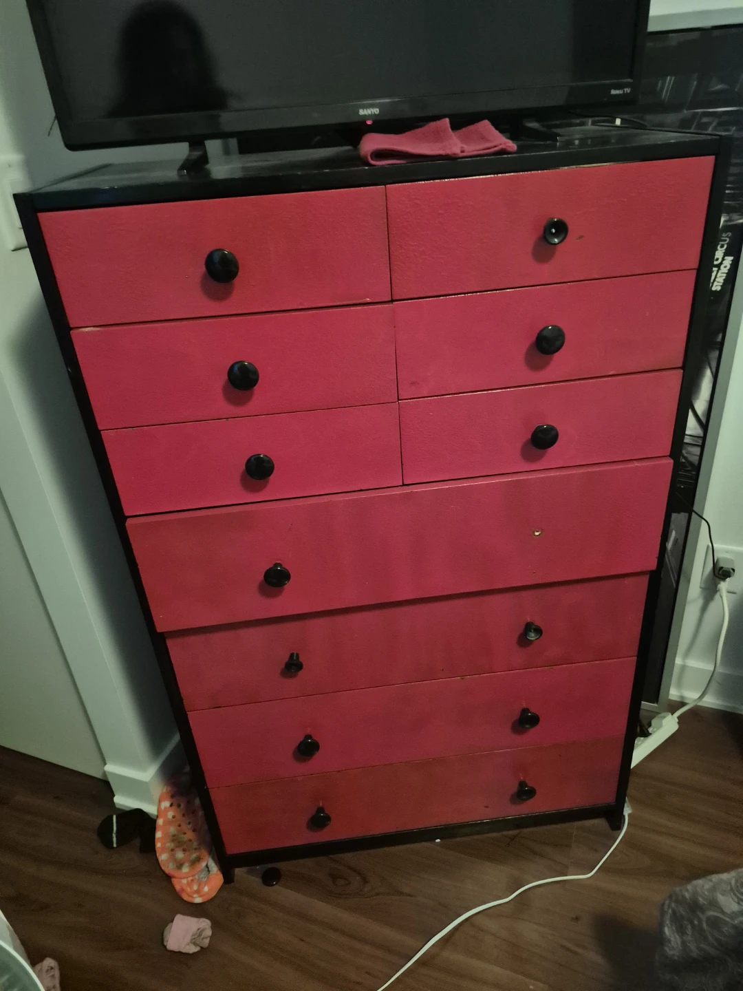 FREE DRESSER