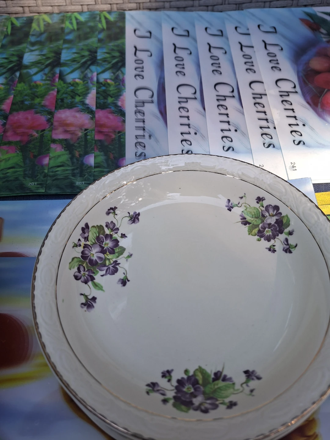 Vintage Home Bundle: Placemats, Fine China, Brass Knobs & Decor - photo 3