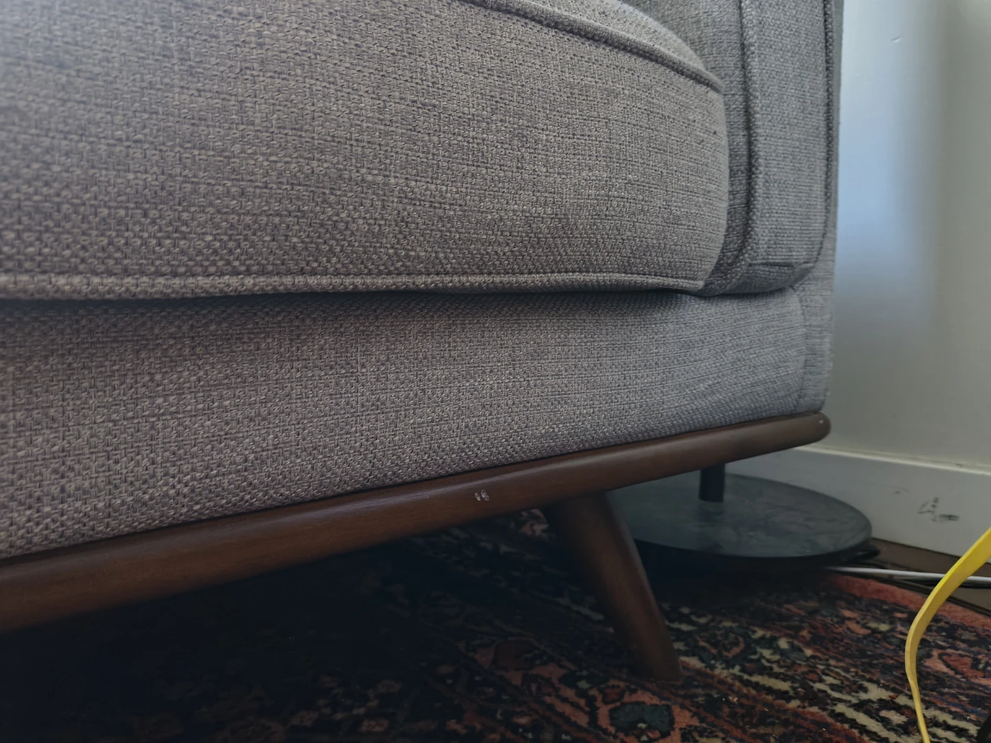 Accent Home: 3 Seater Couch - photo 3