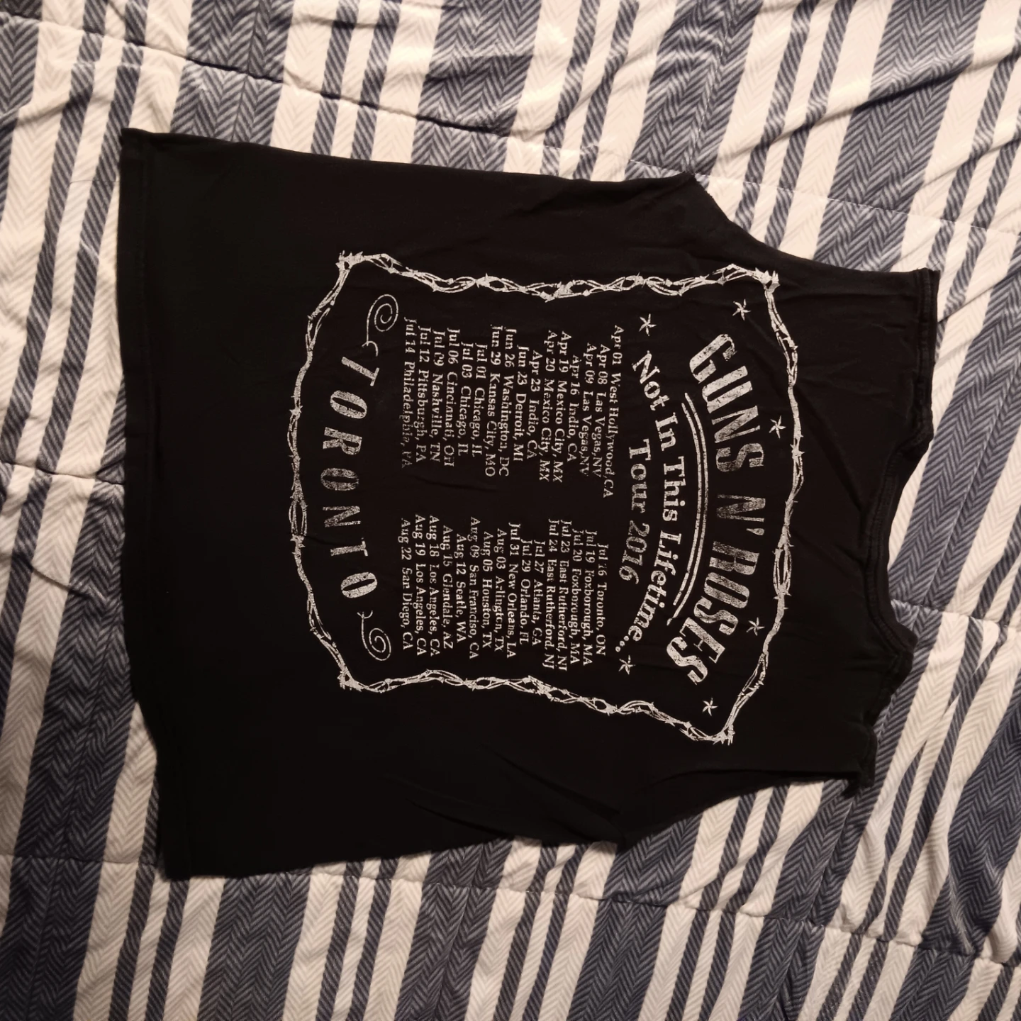 Guns N' Roses 2016 Tour Sleeveless Shirt - photo 4