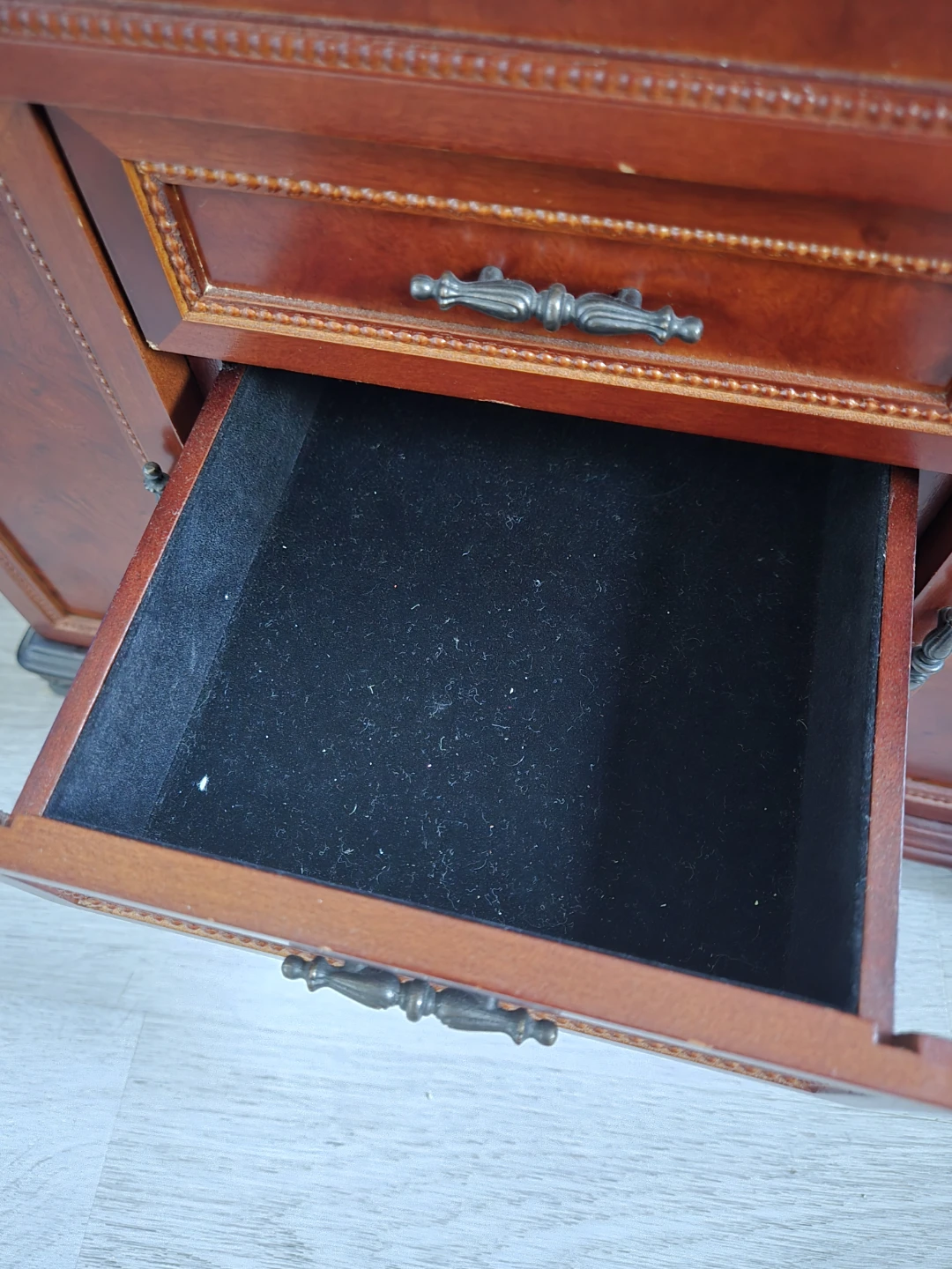 Wooden Jewellery Box - photo 5