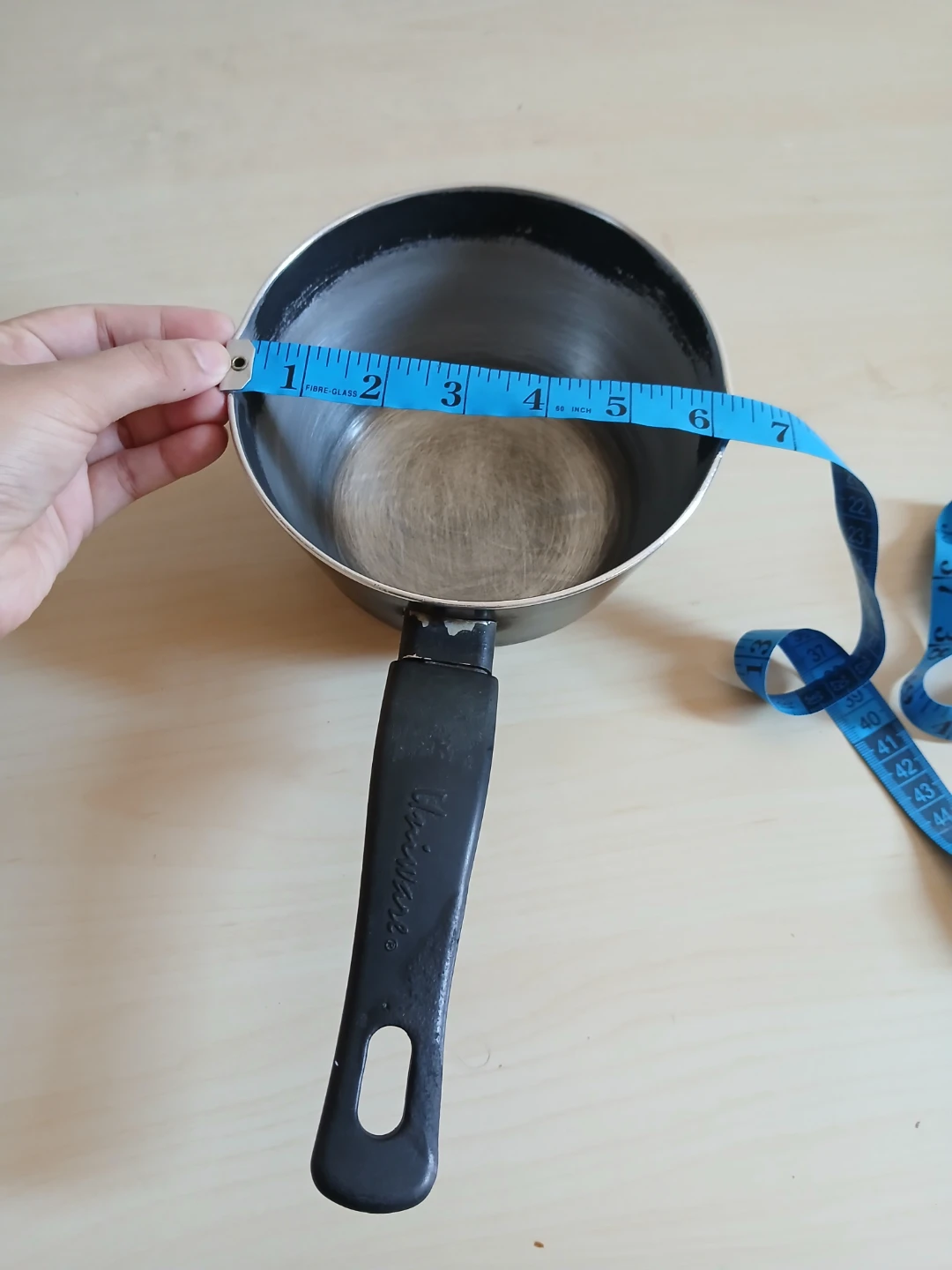 Uniware Black Saucepan