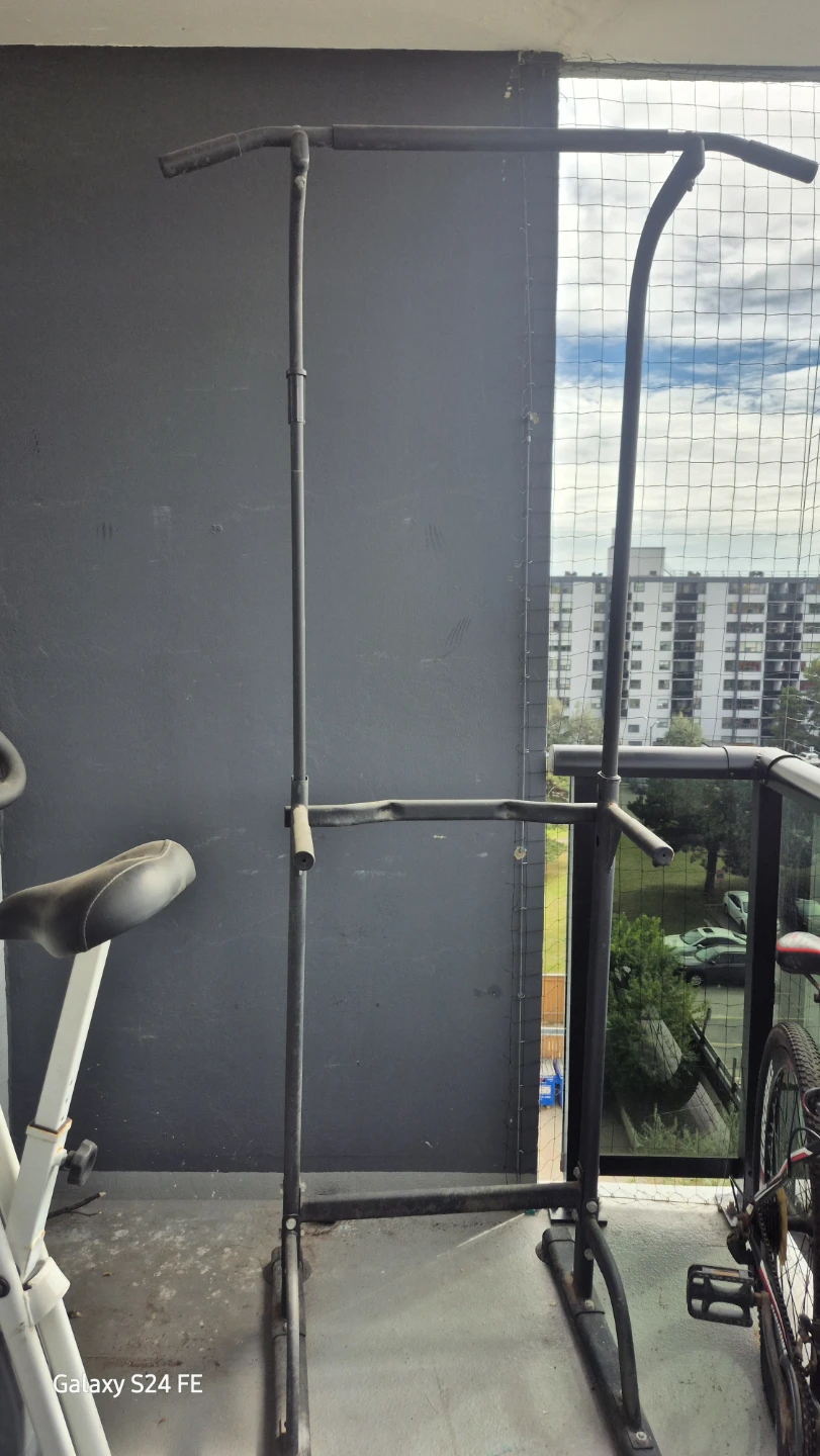 Pull-Up Bar / Power Tower - photo 2