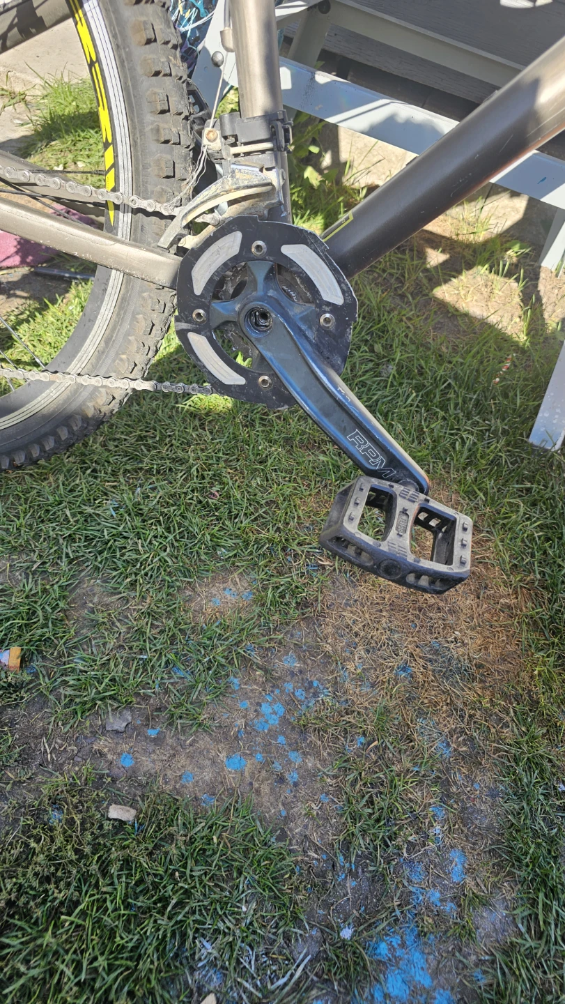 GT Chucker 1.0 Mountain Bike - photo 3