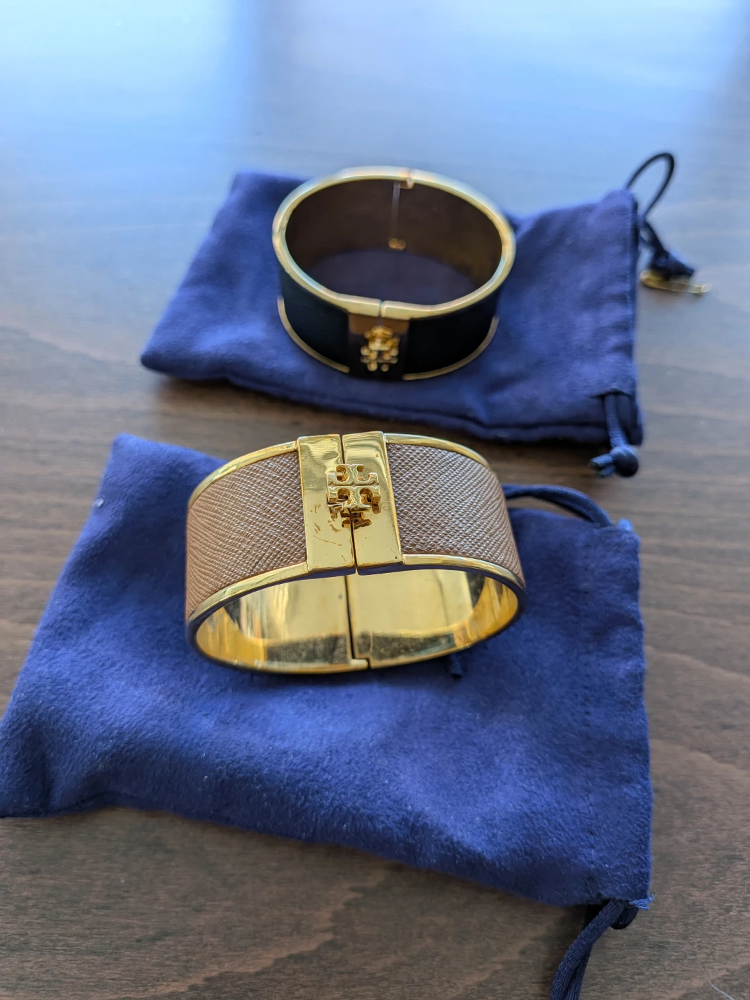 Two Tory Burch hinged cuff bracelets - photo 4