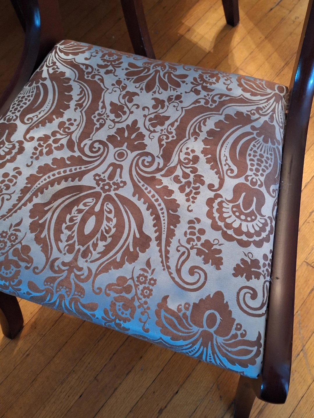 Wooden dining chair with patterned upholstery - photo 3