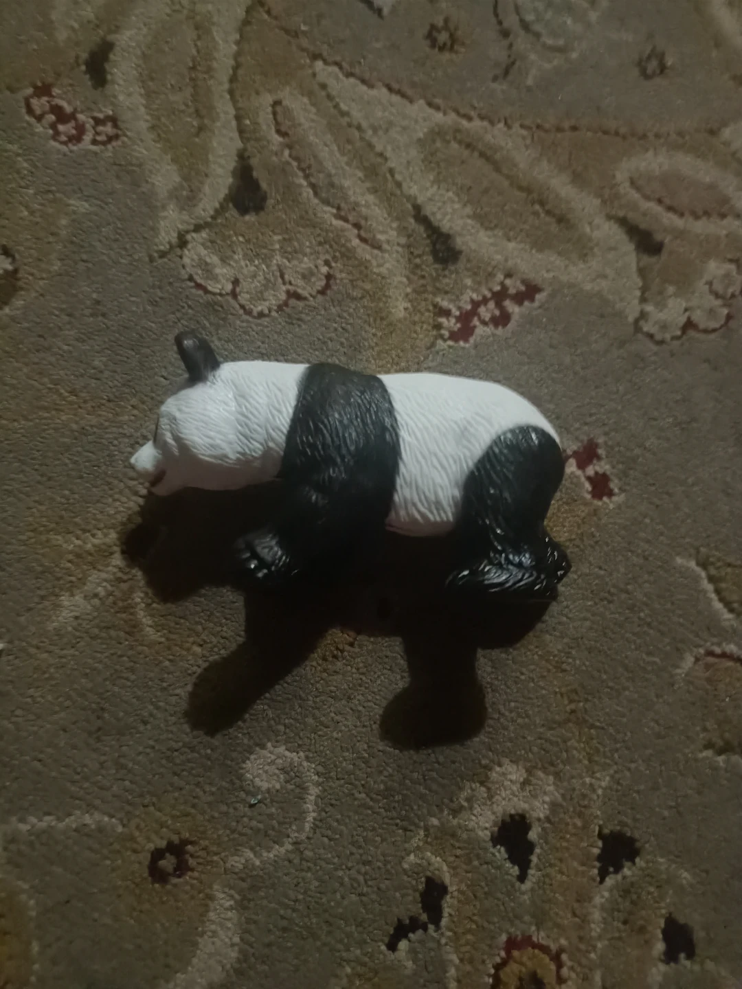 Panda animal figurine🏈