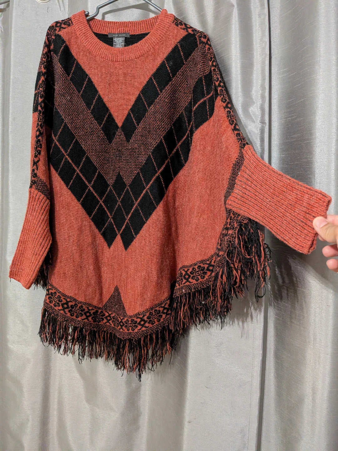 Suzy Shier Geometric Fringe Poncho Sweater - photo 2