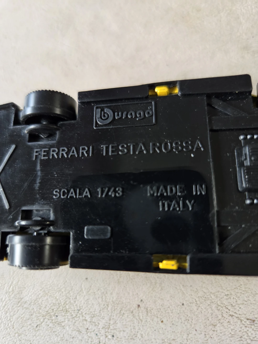 1980s Bburago Ferrari Testarossa 1/43 Diecast Car - photo 2