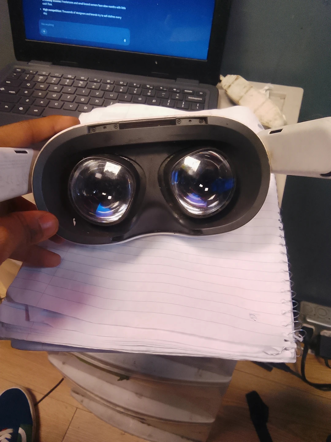 Oculus Quest 3 VR Headset
