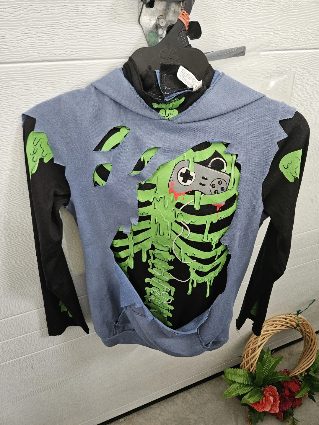 Suit Yourself Zombie Gamer Costume 8/10