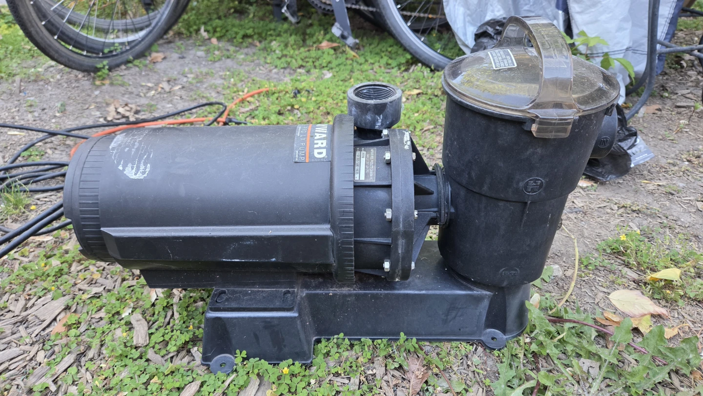 Hayward Ultra Pro LX Pool Pump SP2290 - photo 3