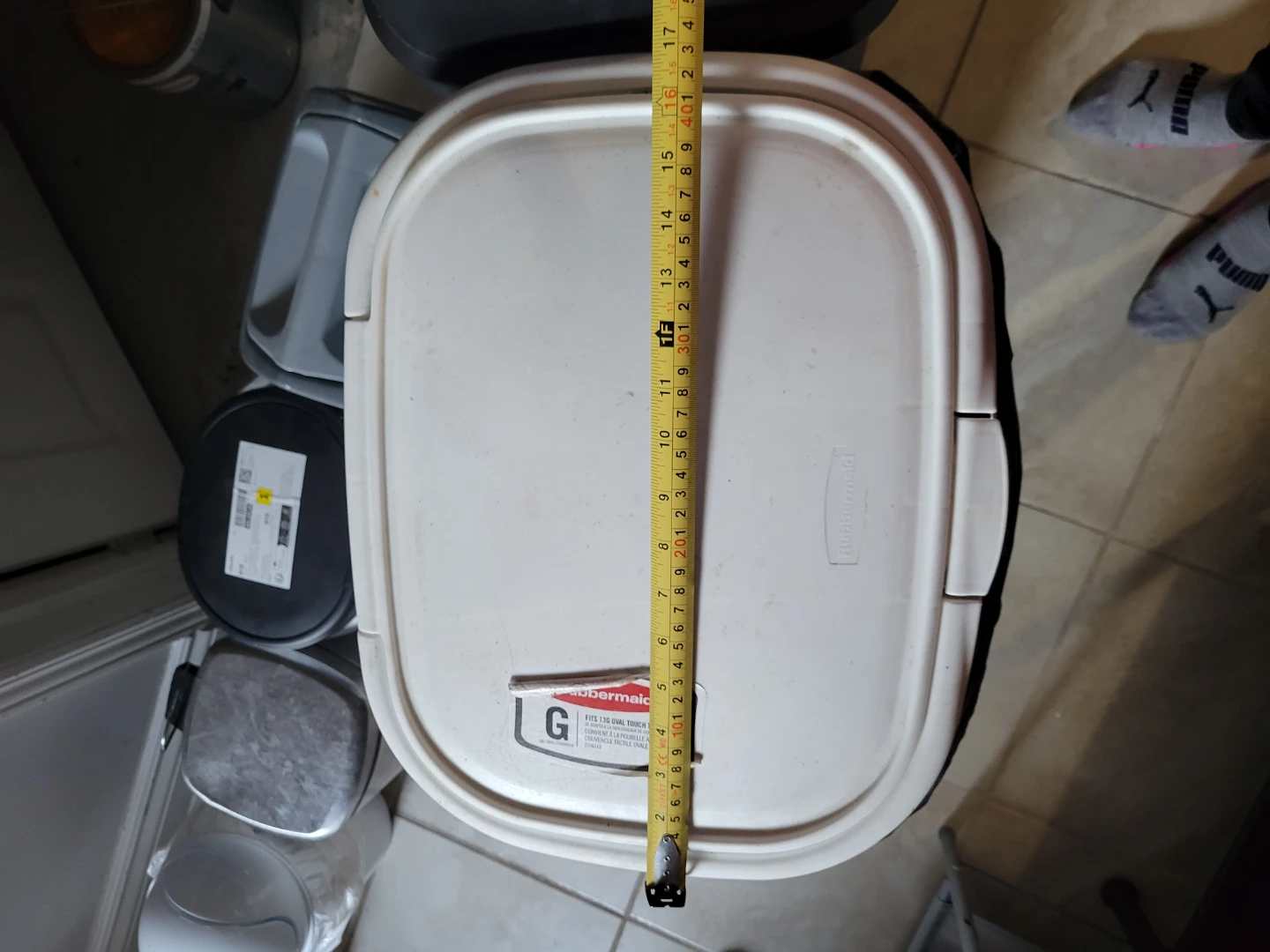 $10 each 13 gallon Trash Can - photo 5