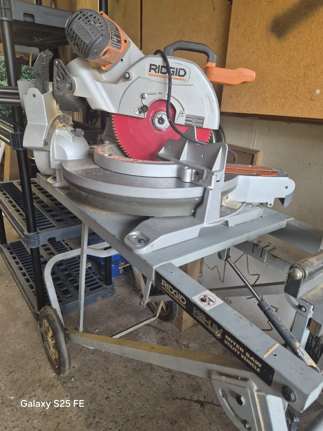 Ridgid Miter Saw with Mobile Stand
