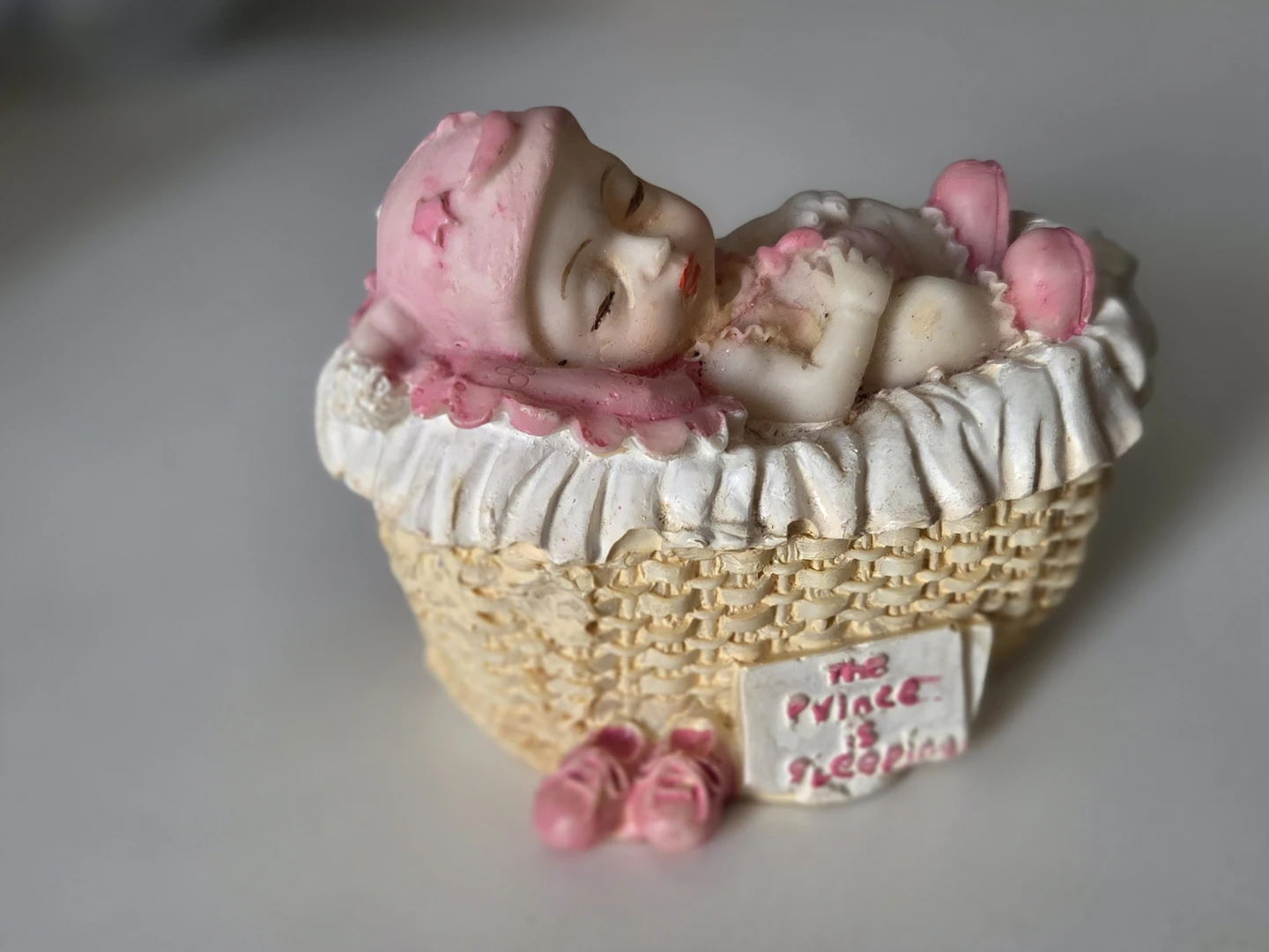 Sleeping baby ornament - photo 2