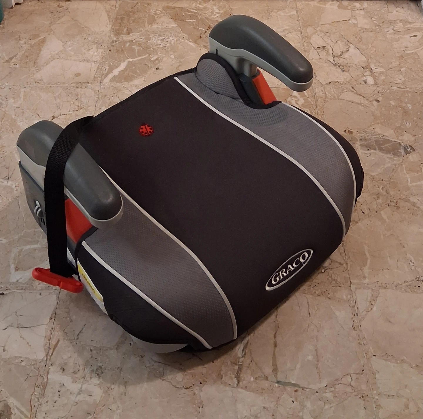 Graco Booster Seat - photo 2