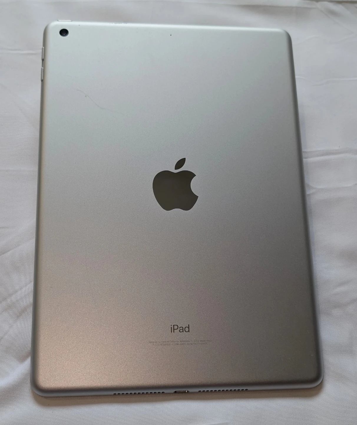 VERY NICE SILVER APPLE iPad 5 32GB WIFI $85 - photo 4