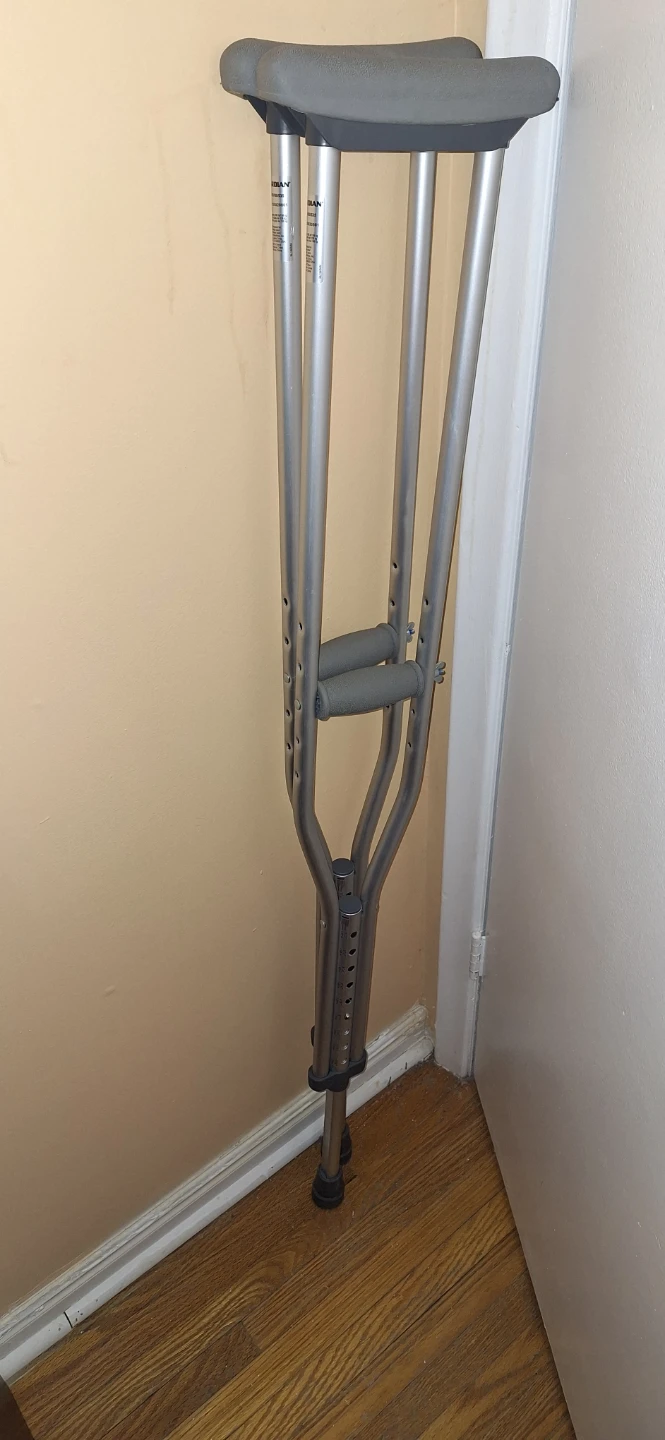Guardian Crutches
