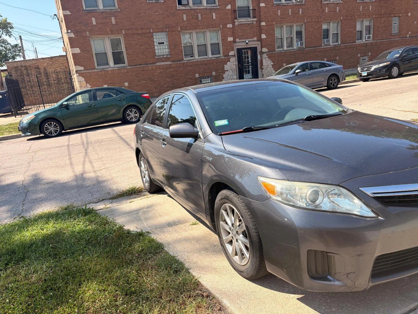 Toyota Camry Hybrid - photo 4
