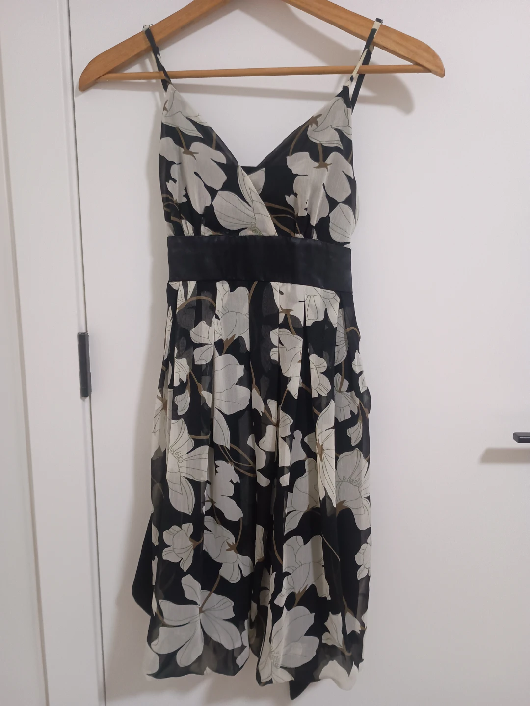 Costa Blanca floral dress