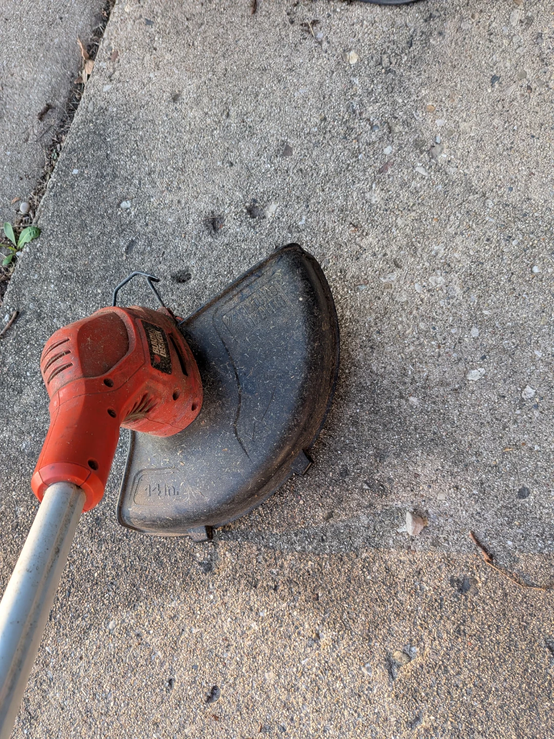 Weed Wacker / String Trimmer - photo 3