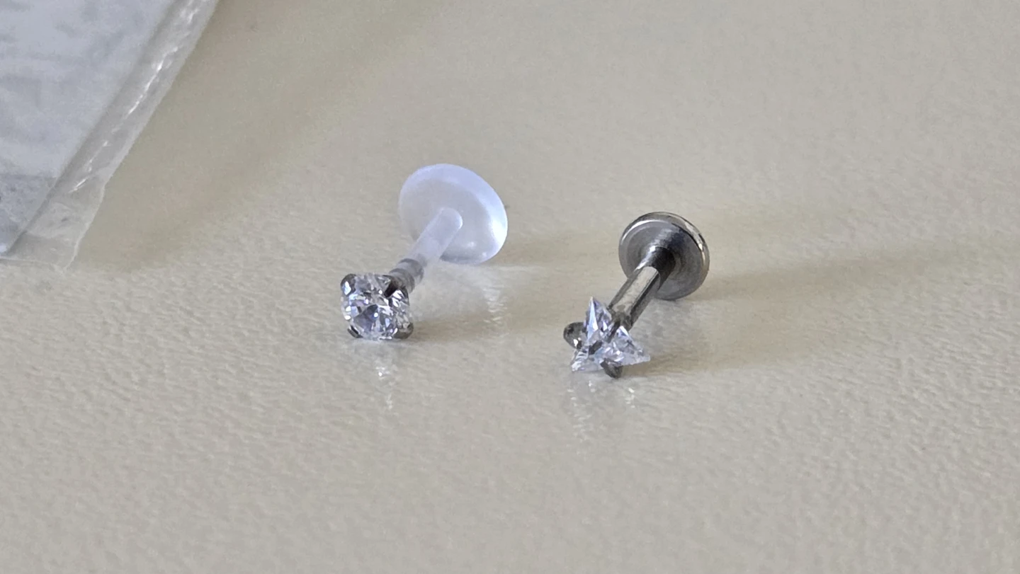 16G 6mm Labret Stud Set