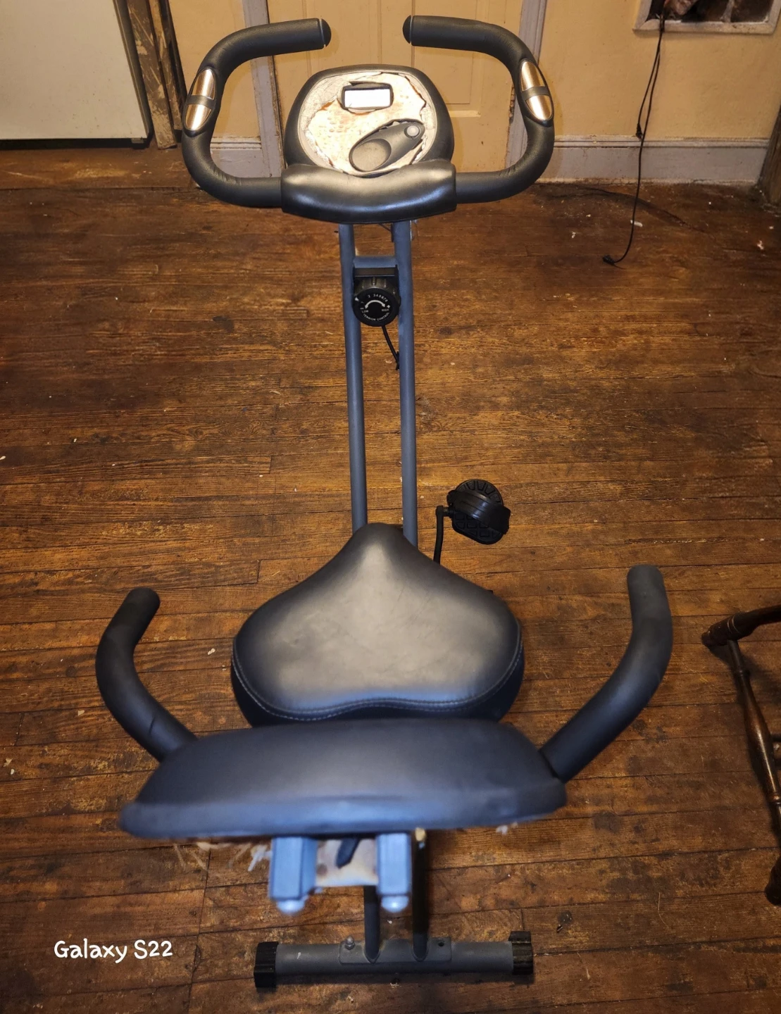 Stationary Exercise Bike
