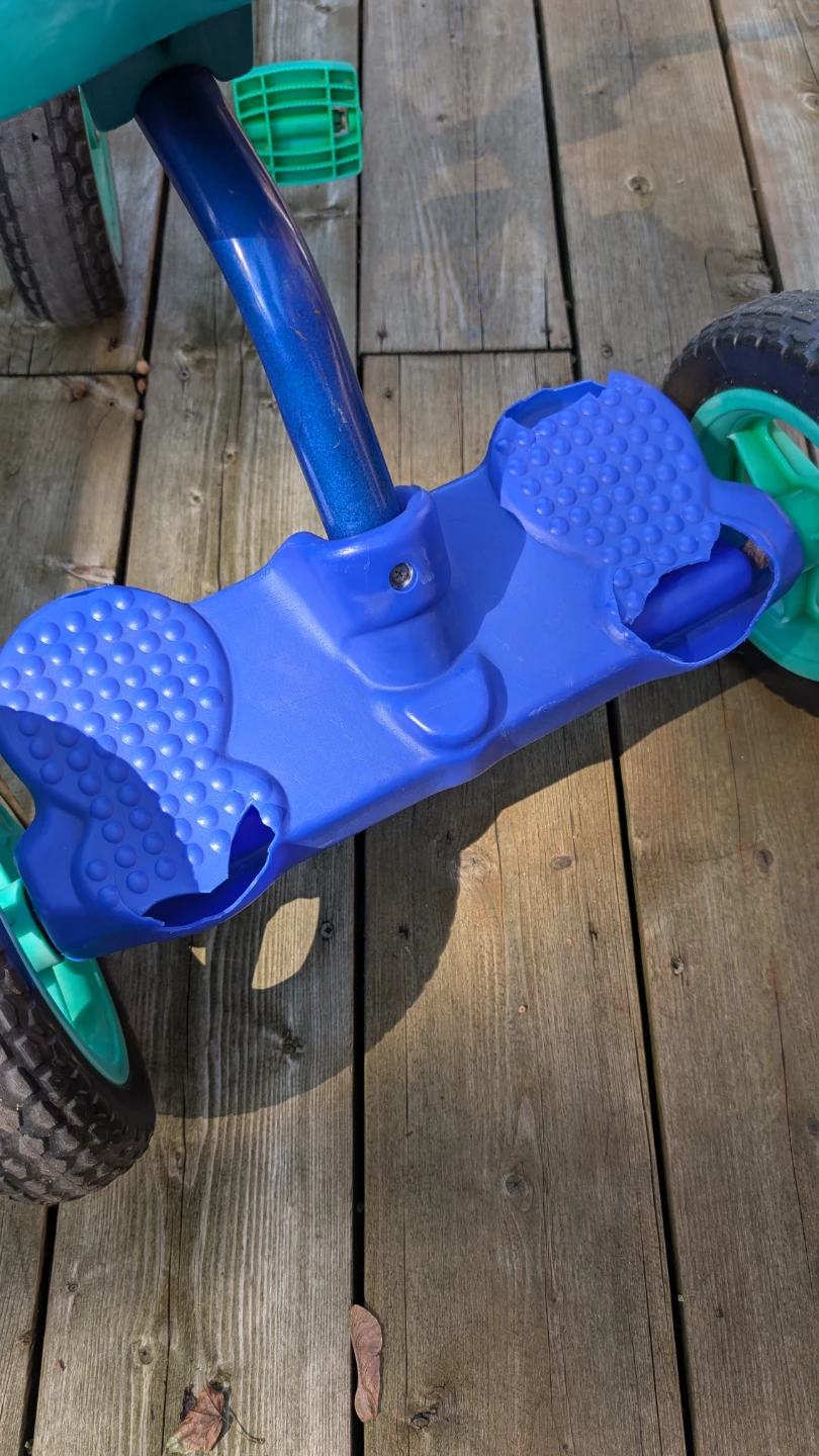 Toddler tricycle - photo 3