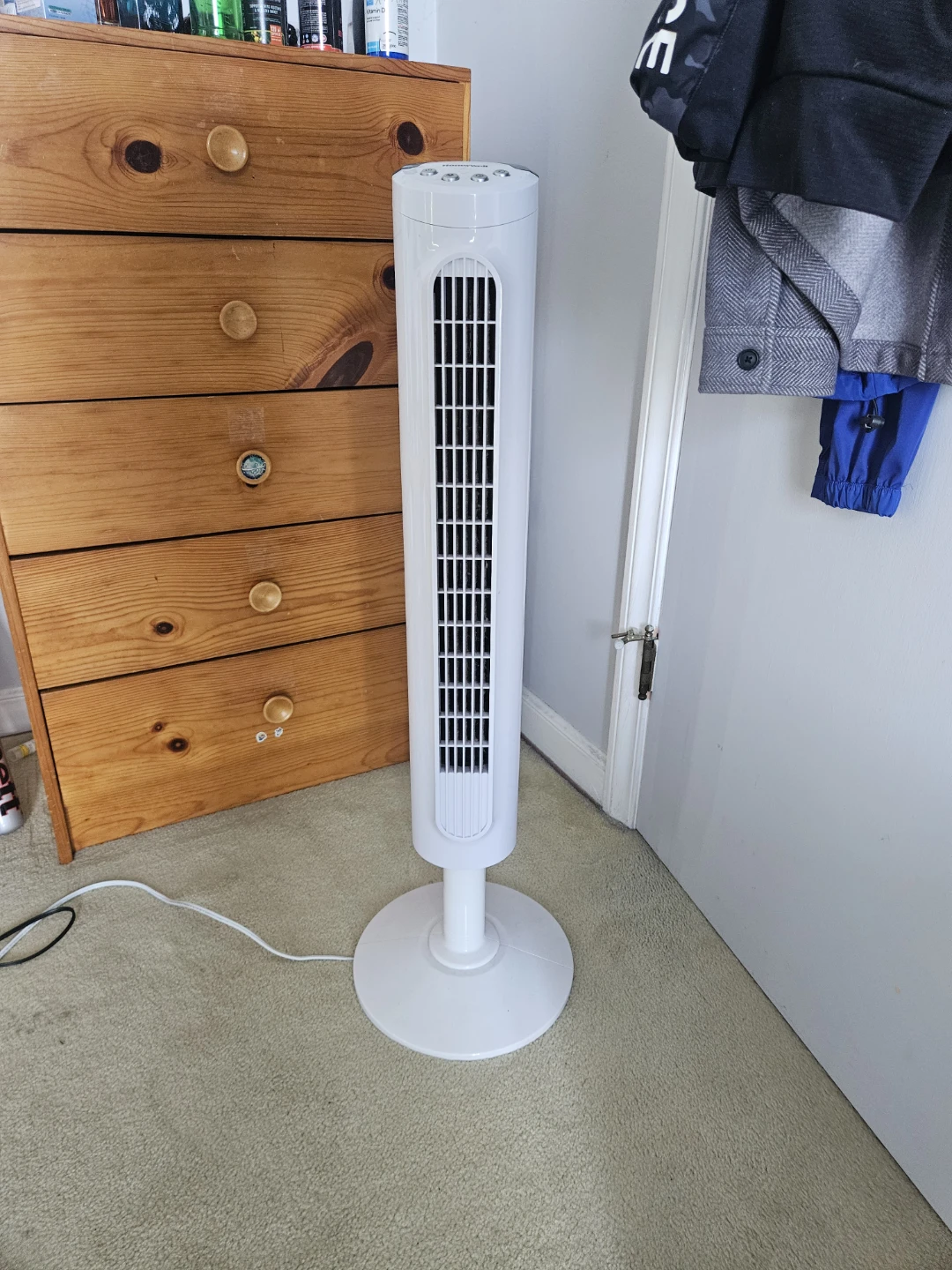 Honeywell White Tower Fan