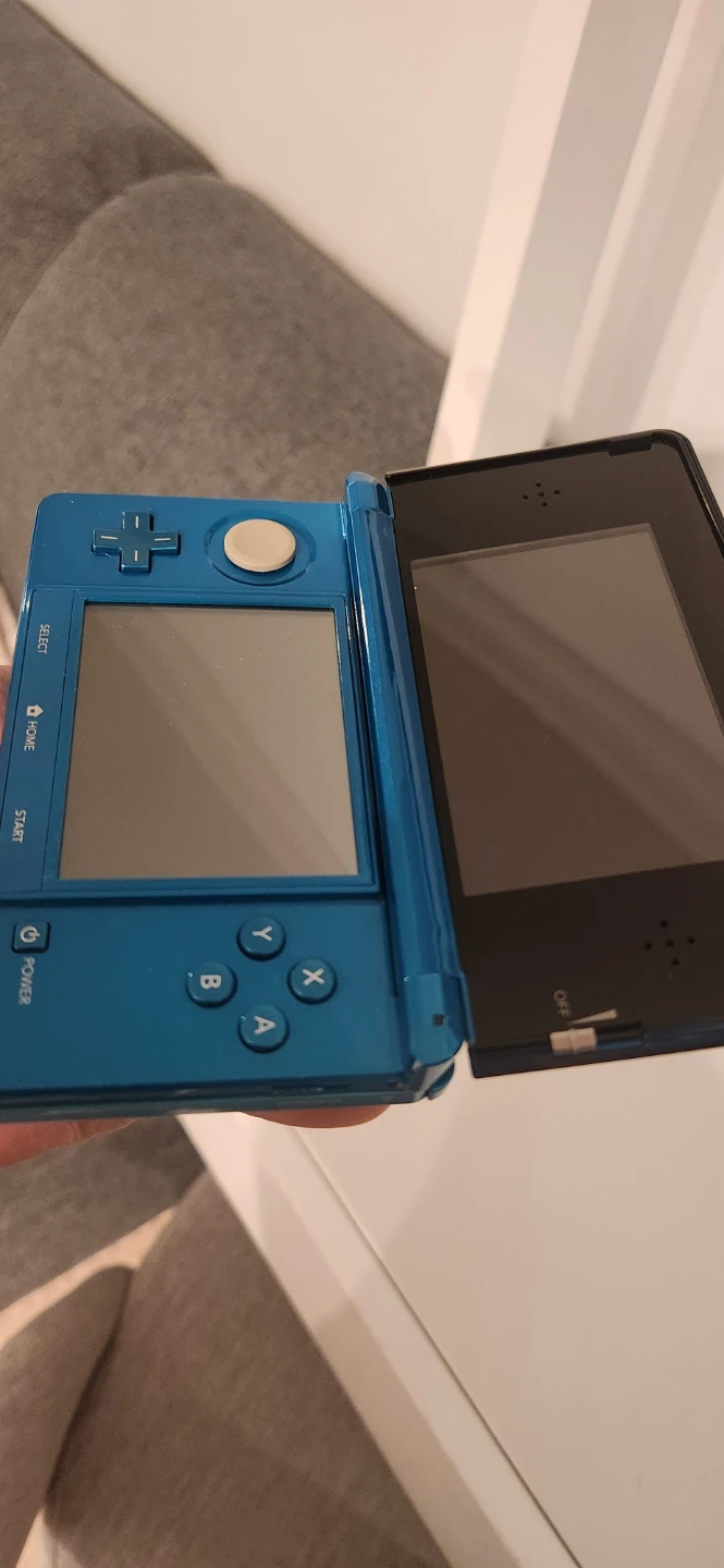 Nintendo 3DS Aqua Blue - photo 3
