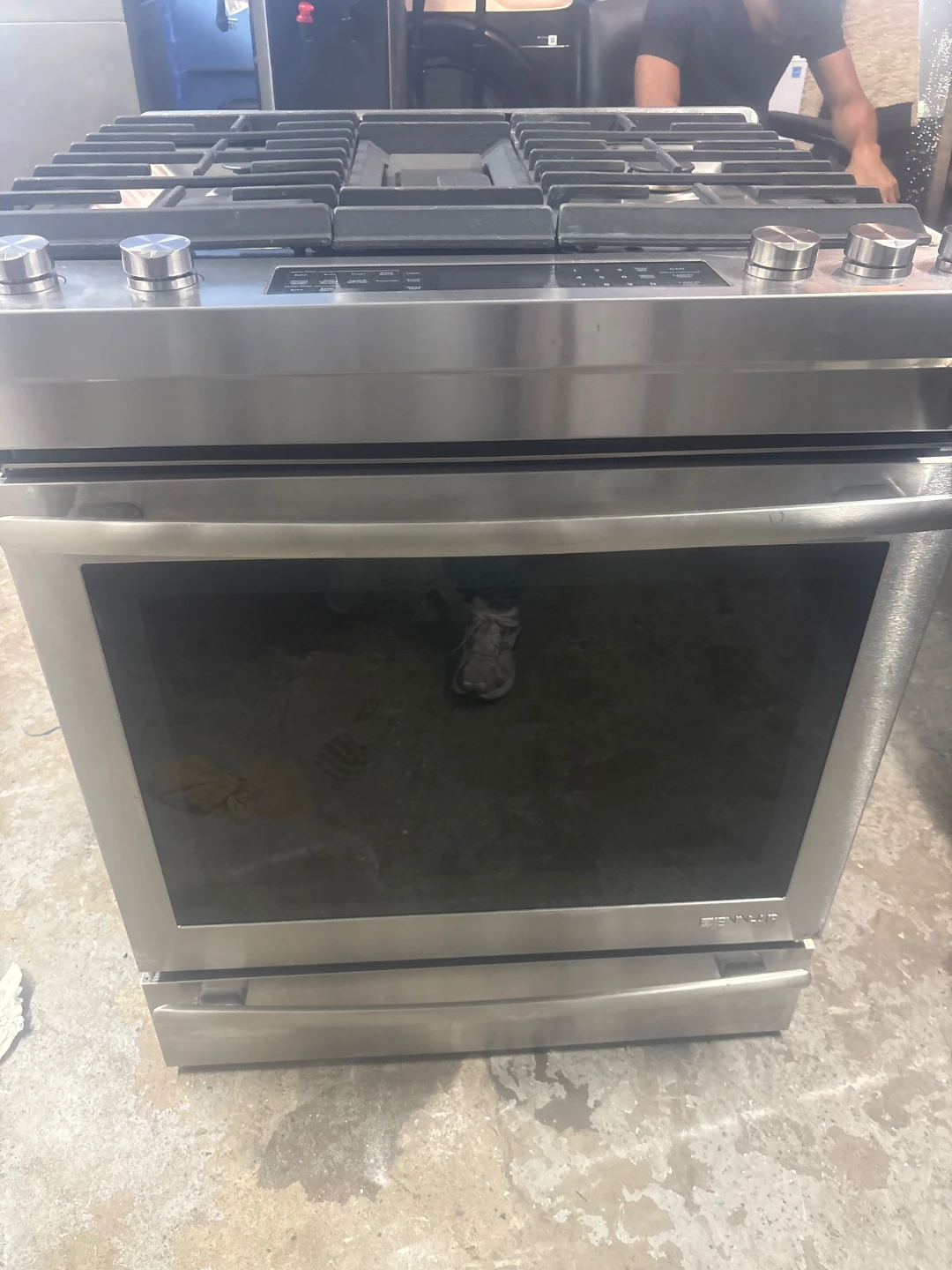 JennAir 30in stainless Steel Gas Range - photo 3