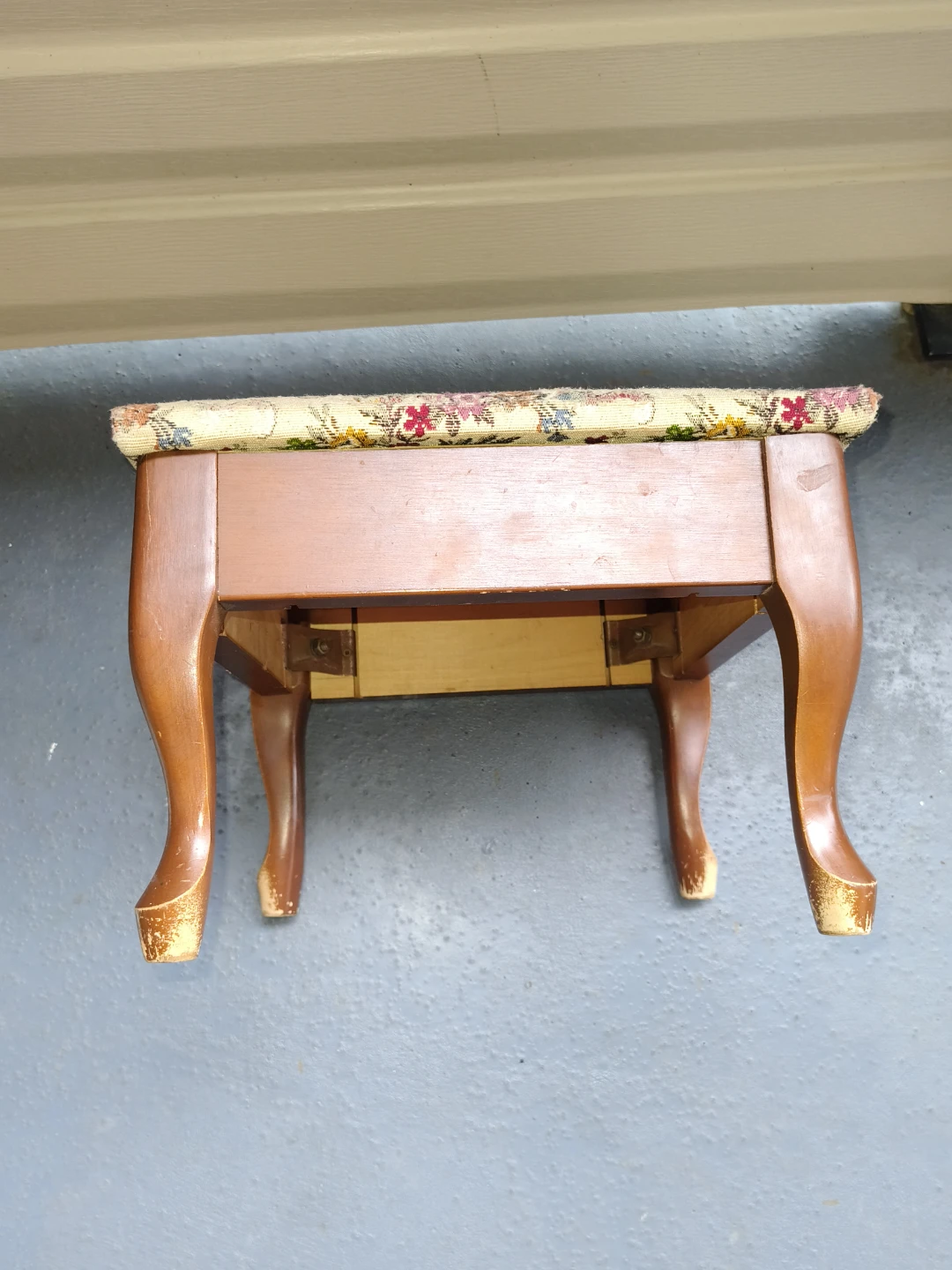 Vintage Wooden Stool - photo 2