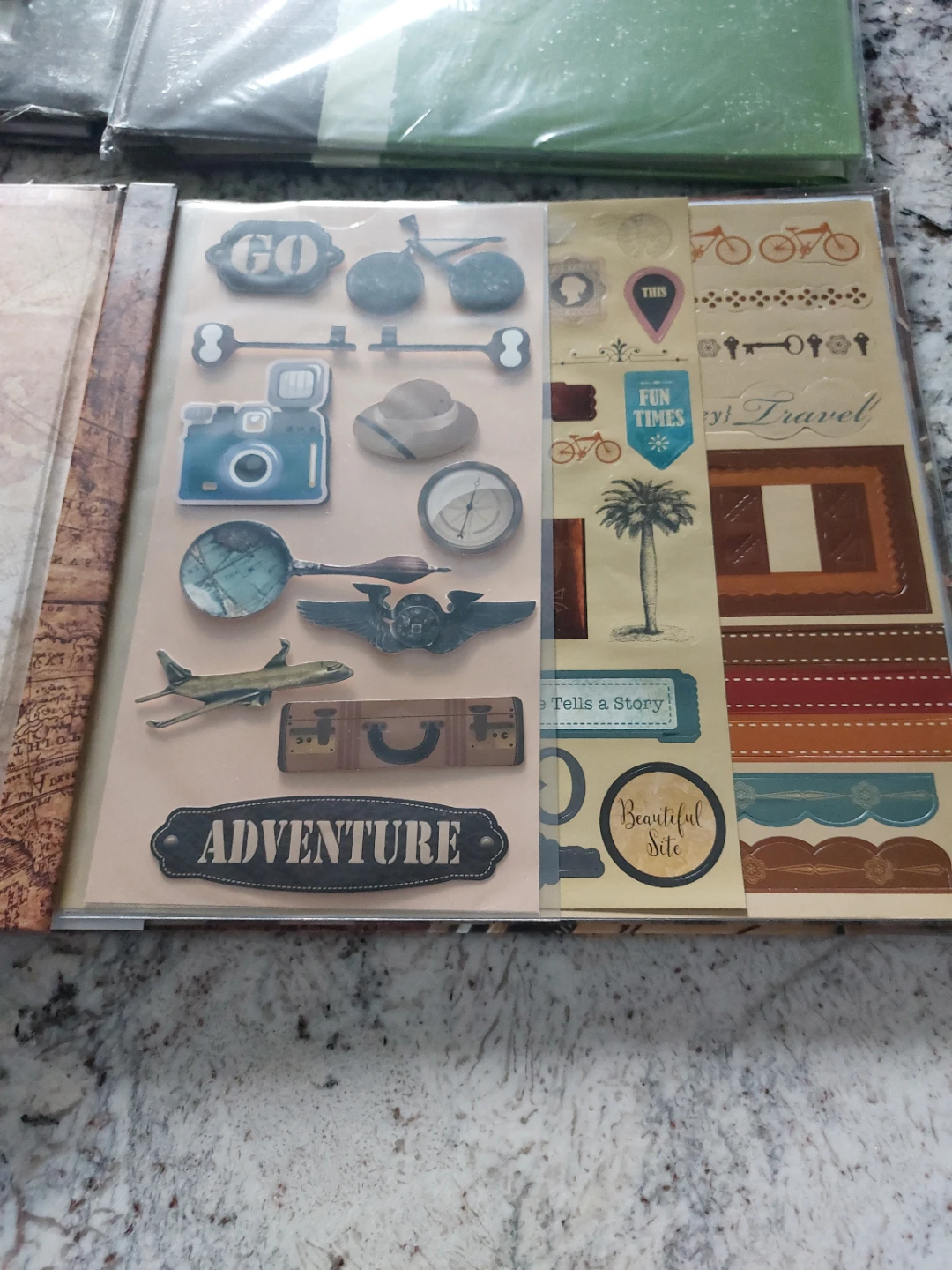 Scrapbook Kit and Albums - photo 4