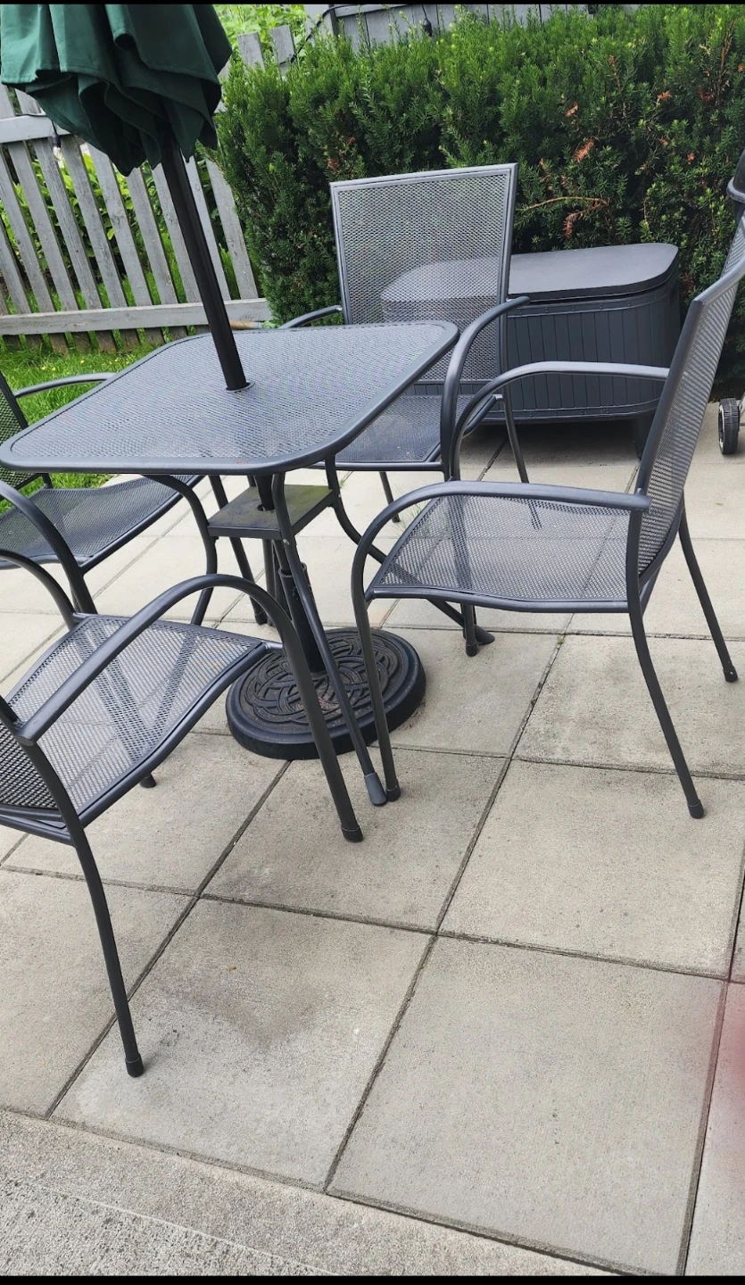 Outdoor patio bistro set with umbrella - photo 2