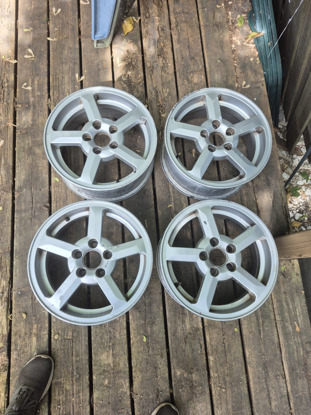 Set of 4 Silver Alloy Wheels