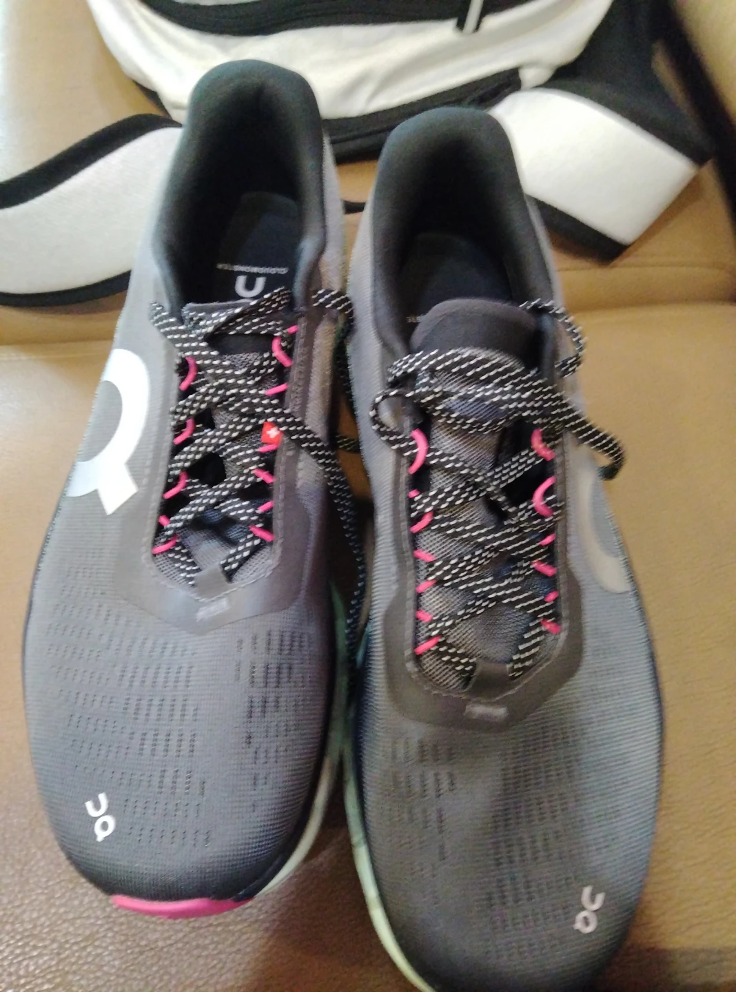 On Running Cloudmonster Shoes..Men's ,,10.5 - photo 2