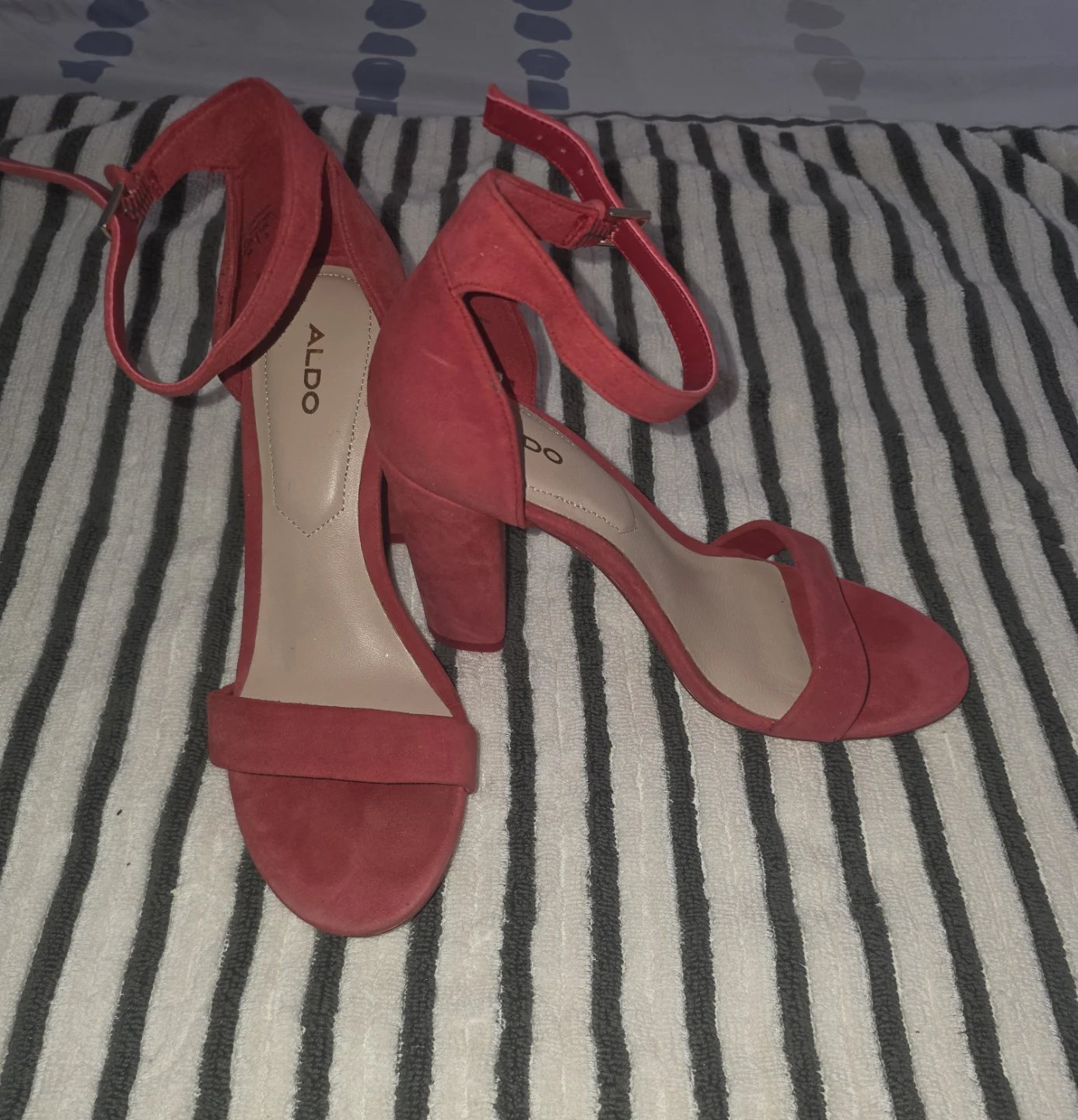 Sandalias Aldo 6