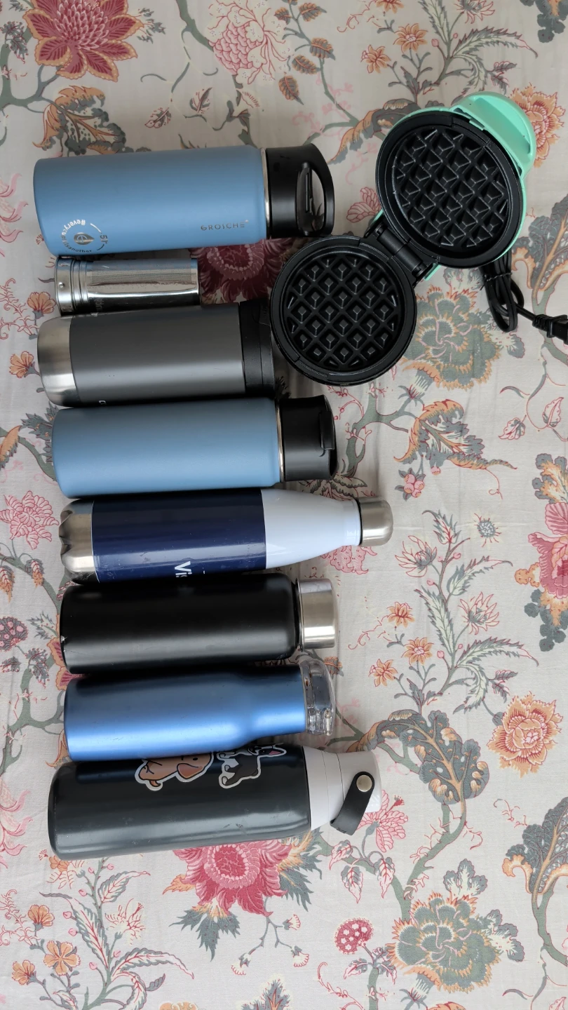 Kitchen bundle with water bottles and waffle maker