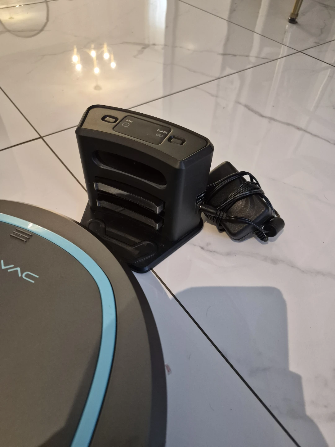 Miravac Robot Vacuum with Remote - photo 4