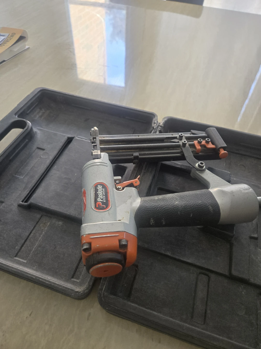Paslode Lite Line Pneumatic NailerPaslode 11 gauge - photo 3