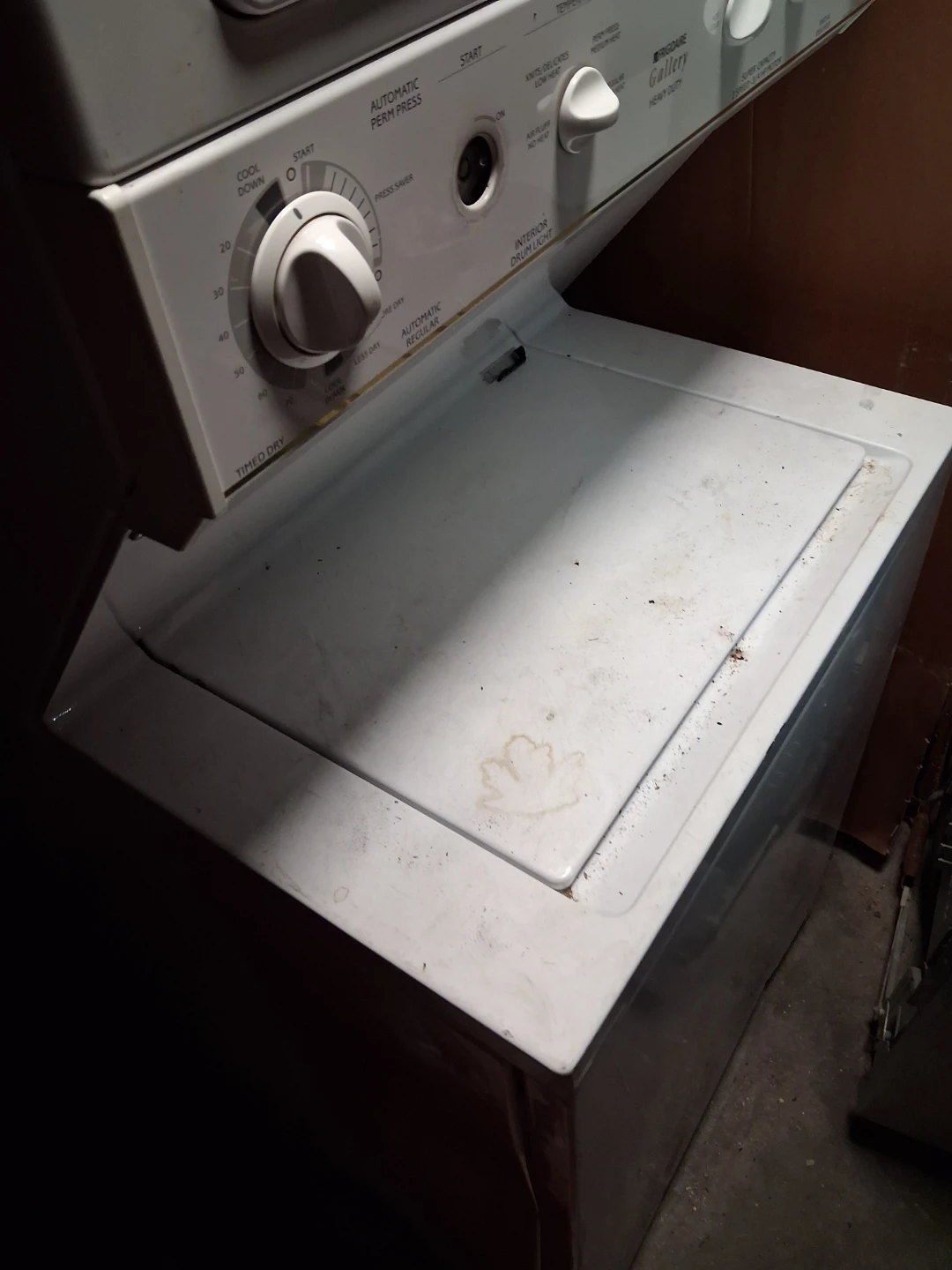 Frigidaire Gallery White Electric Dryer