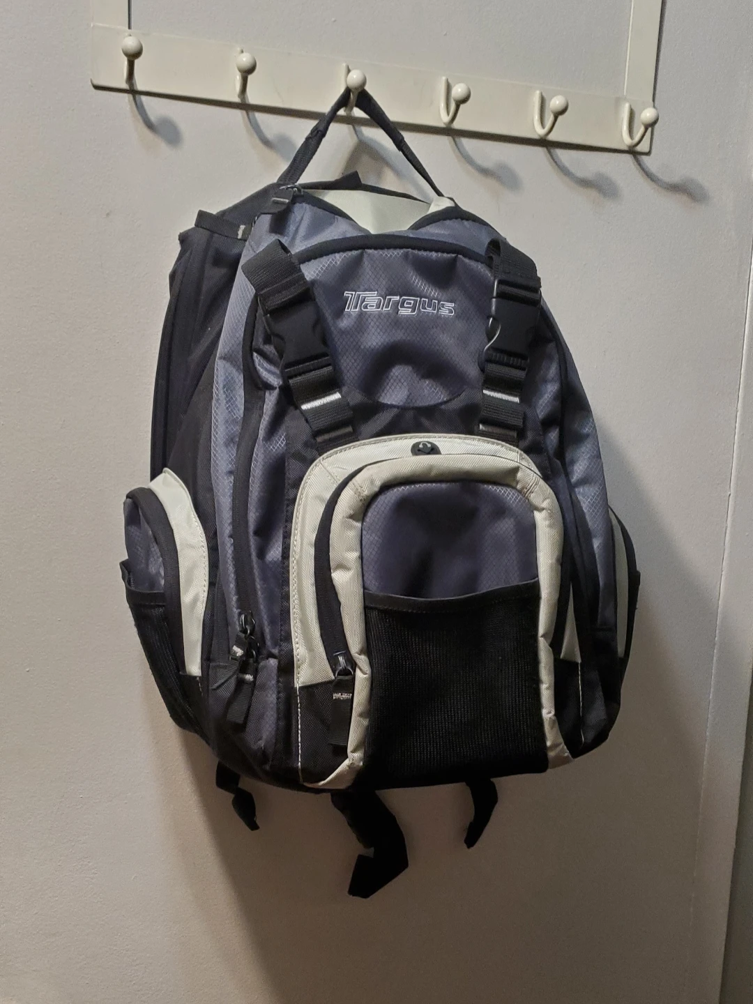 TARGUS LAPTOP BACKPACK