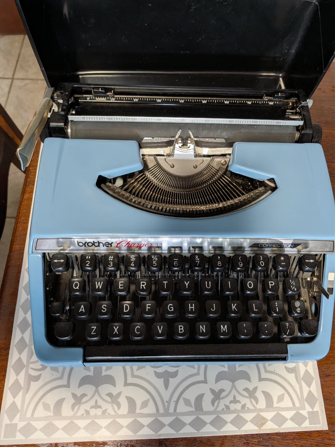 Brother Charger 11 Typewriter - photo 5