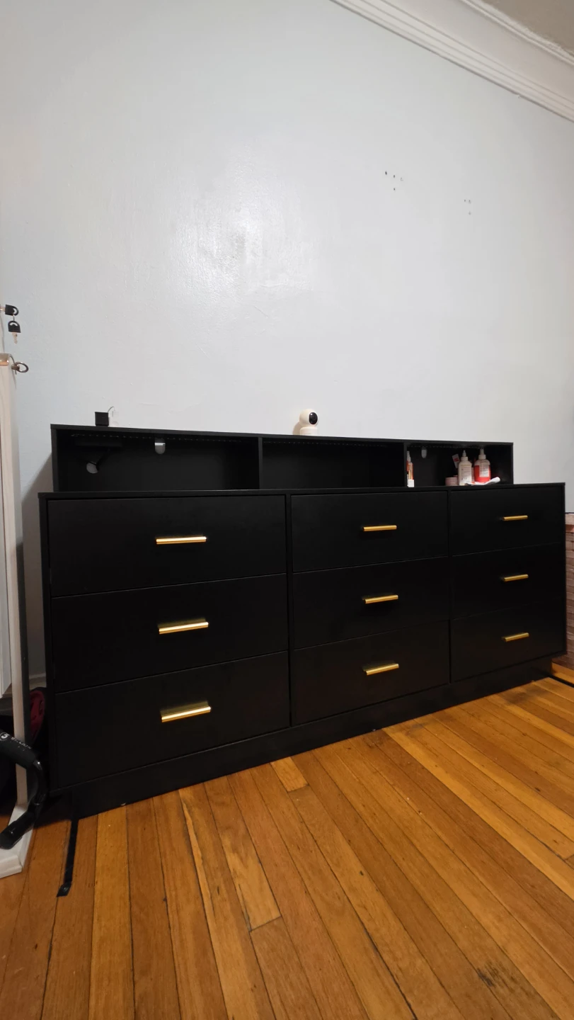 Black 6-Drawer Dresser with LED Lights and Power Outlet - photo 4